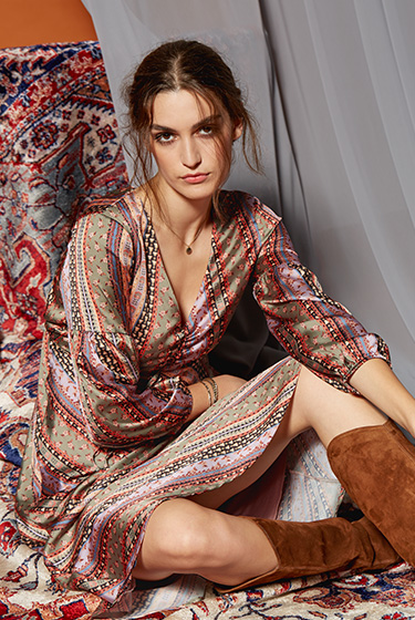 12_BohemianAesthetic-Teaser_MOBILE Gypsy Dress made in Italy