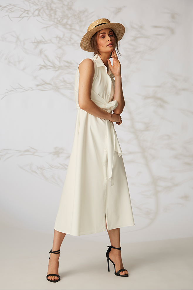 Weißes ärmelloses Midikleid mit Schnürung um die Taille