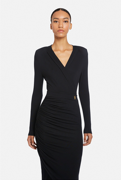 Figurbetontes schwarzes Langarmkleid