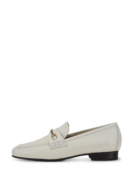 Nicowa Classic loafer with metal application MOCASO in CREAMarticle number NC8A21503012E-072