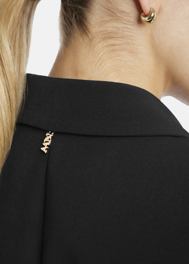 CARILA, Black 