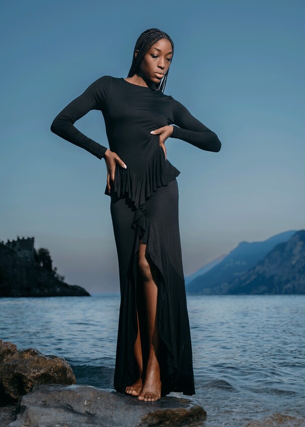 AWILARA, BLACK 